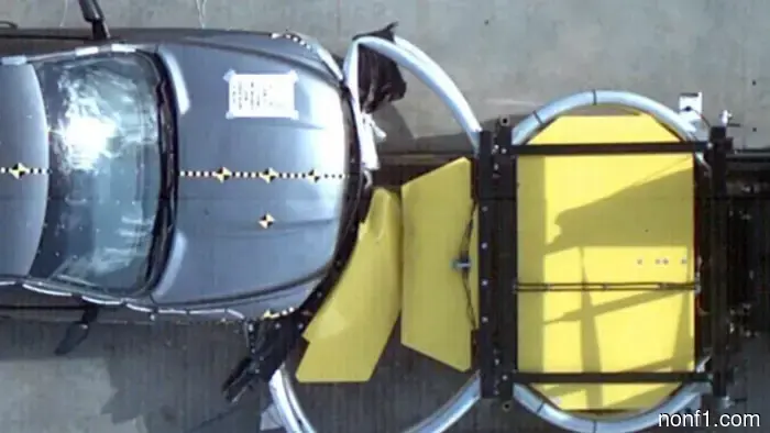 These truck-mounted crash barriers were created due to drivers' inability to stop looking at their phones.