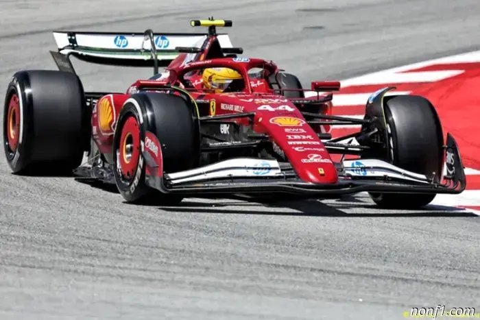 Lewis Hamilton: Ferrari is five tenths behind McLaren