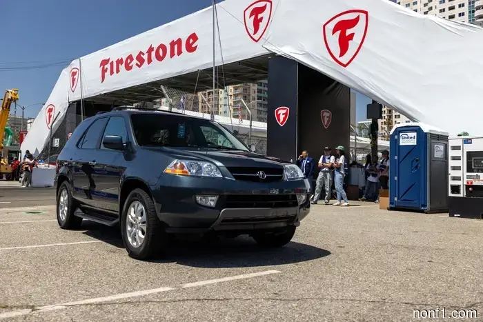 There's no valid reason to take a 2003 Acura MDX on a track, yet I did it and have no regrets.