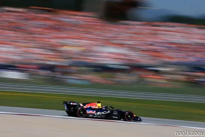 Verstappen makes a joke about Tibet following the recent Red Bull setback.