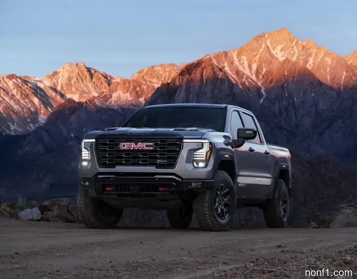 2027 GMC Sierra становится еще более роскошным с подвижным экраном и динамиками в подголовниках