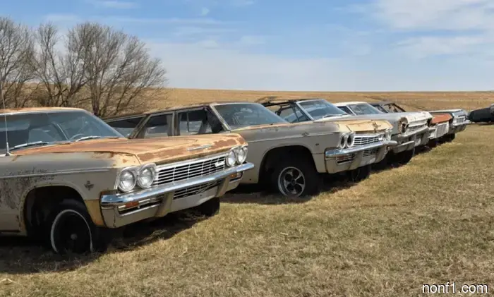 Массированная коллекция из 250 классических Chevy Impala будет продана на аукционе