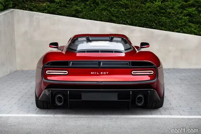 McLaren Brings Back Manual Transmission in Its First Stick-Shift Supercar Since the F1.