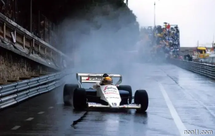 Ветеран команды McLaren делится воспоминаниями о Гран-при Монако 1984 года.