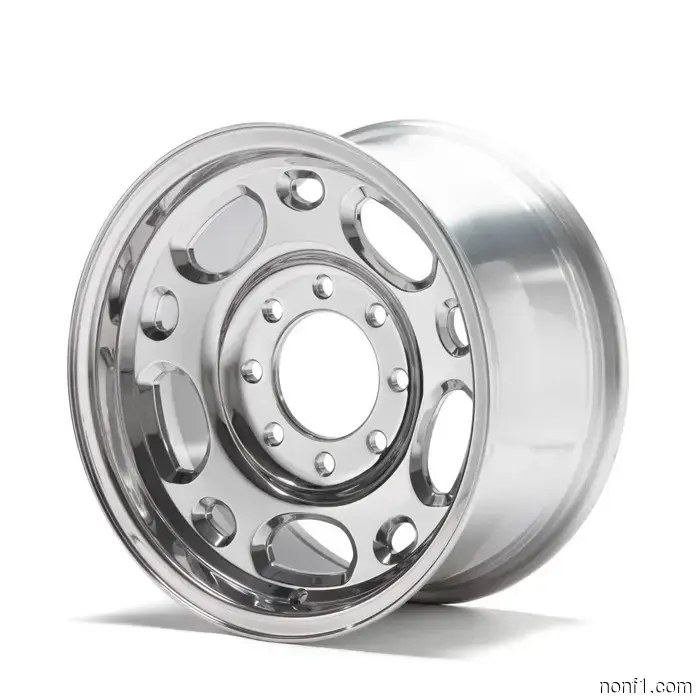Fab Shop Reproduces Impressive GM Truck Wheels From the 2000s, and They’re Available for Purchase