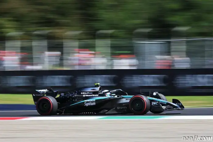 Wolff finally expresses criticism as Antonelli stumbles once more.