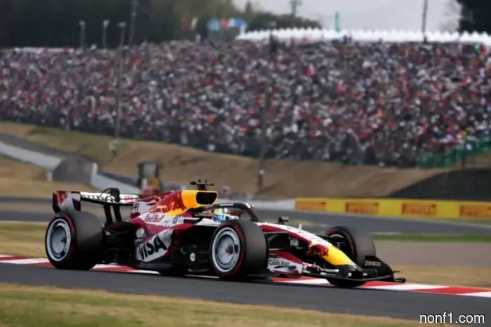 Lindblad: ¡He estado al borde de salir varias veces, pero es divertido!