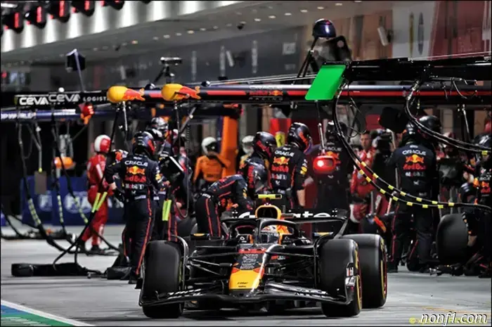 Premio DHL a la parada en boxes más rápida: la mejor parada del equipo Red Bull