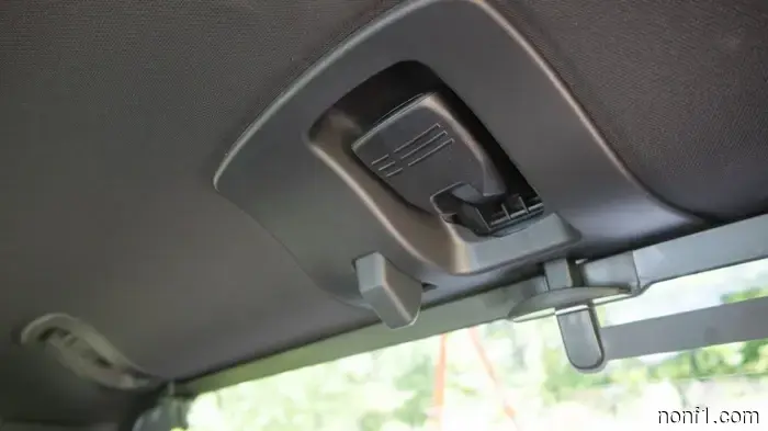 GM's Innovative Midgate Is Truly One of the Top Reasons to Purchase an EV Truck.