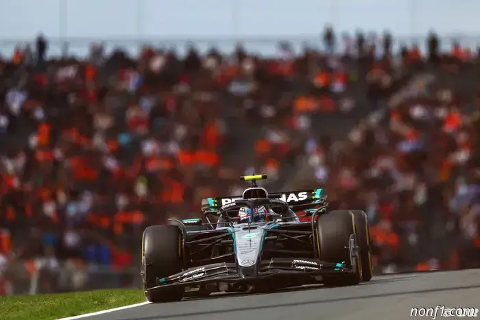 Wolff states that no 'official announcement' is required for 2026.