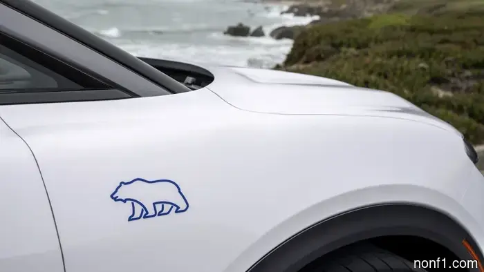 The Lucid Gravity GT-S is a SUV inspired by sapphire, boasting 1,070 horsepower.