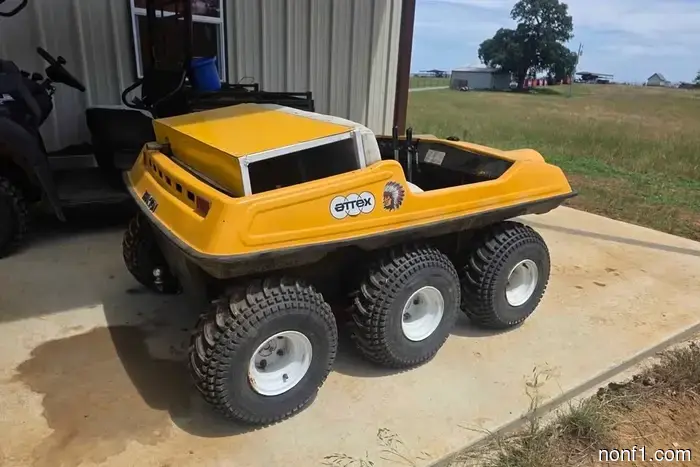 Этот амфибийный 6×6 — настоящий ATV с пуленепробиваемым двигателем Honda, и вы можете его купить.