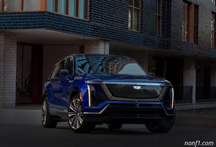 2026 Cadillac Vistiq First Drive Review: Escalade Aspirations in a Midsize Package