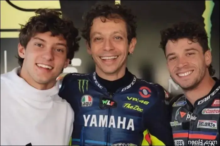 Кими Антонелли посетил ранчо VR46 Валентино Росси.