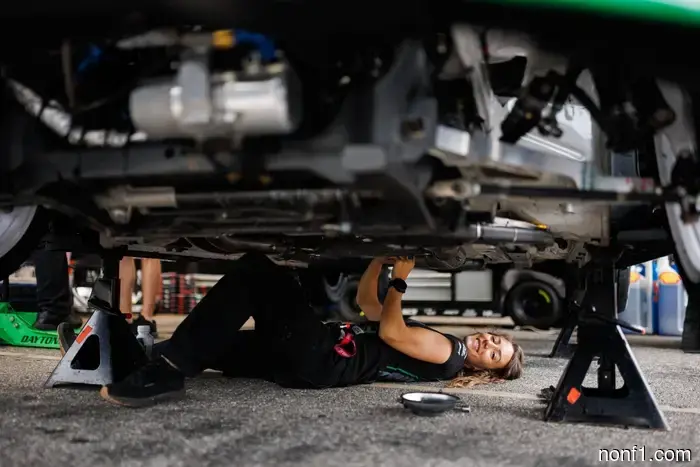 RTR Demonstrates How Professionals Tune a Mustang for Formula Drift