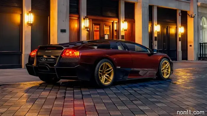 Final Lambo V12 with a Manual Transmission: This Murcielago Superveloce Is Going Up for Auction