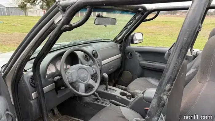 Chase After Life and Joy with This Chopped-Top Jeep Liberty for the Price of a Beater Car