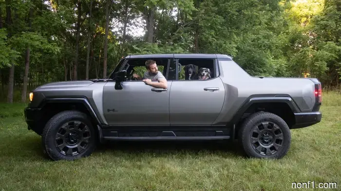 2026 Hummer EV Pickup Truck: The Canine Evaluation