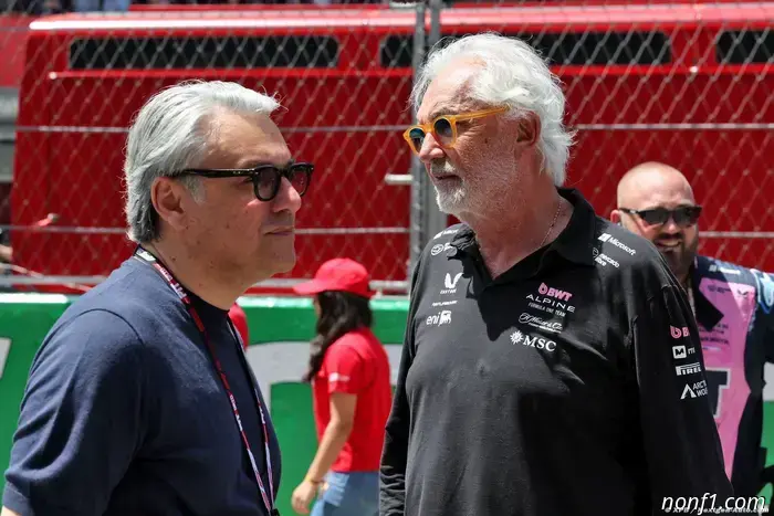Briatore: Renault CEO's departure won't affect F1 team