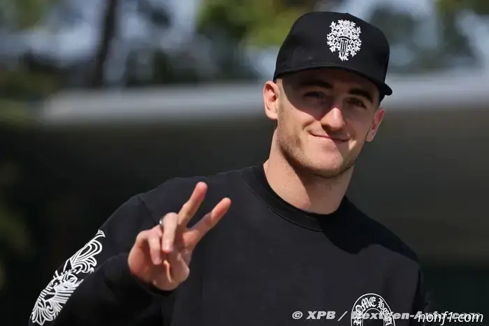 Father and son Doohan seen at Super Formula.
