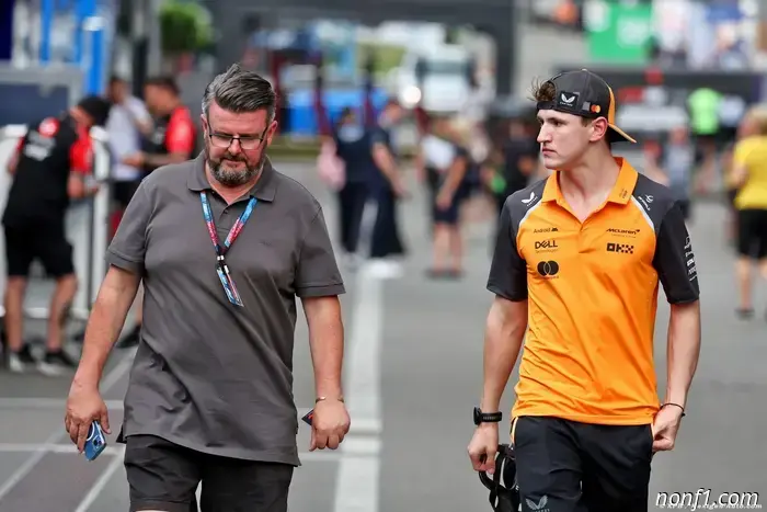 Данн объясняет уход из McLaren на фоне интриг вокруг Red Bull