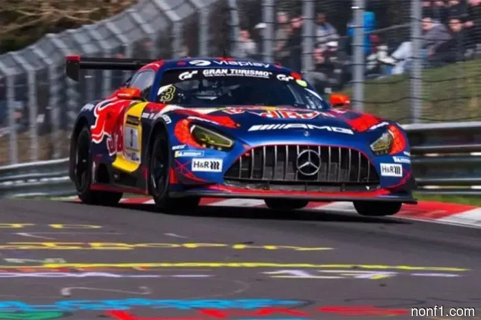 El equipo de Verstappen se clasificó en cuarto lugar.