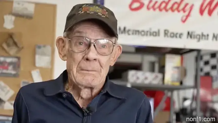 Traditional Tennessee Mechanic Marks 95th Birthday While Working at the Garage