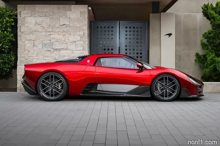 McLaren Brings Back Manual Transmission in Its First Stick-Shift Supercar Since the F1.