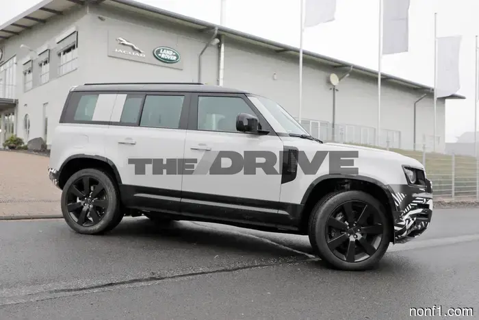 Spotted: The Land Rover Defender 110 is set to feature second-row captain's chairs.