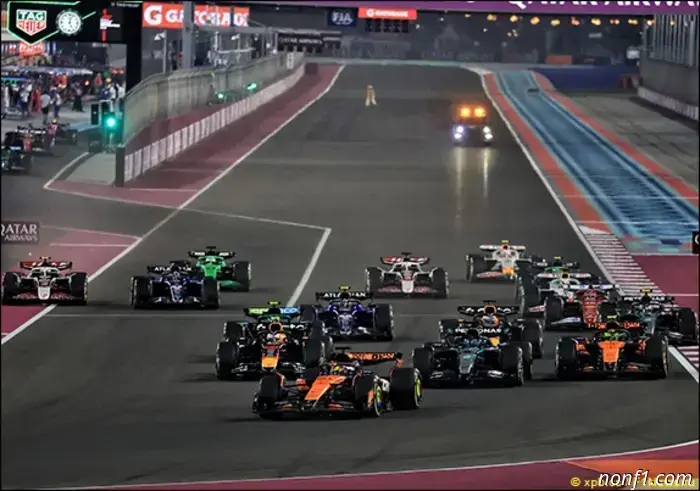 Гран-при Катара: Пиастри одержал победу в субботнем спринте.