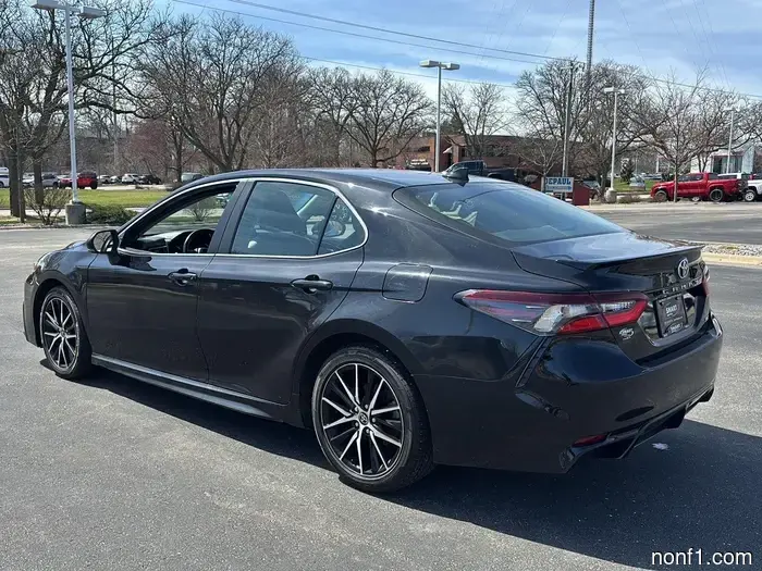 Someone accumulated 223,000 miles on a 3-year Toyota Camry lease and then returned it.