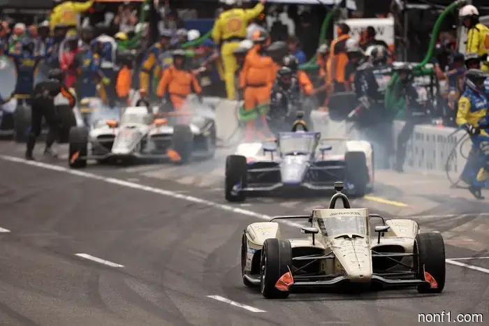 Felix Rosenqvist Secures Victory at the 2026 Indy 500