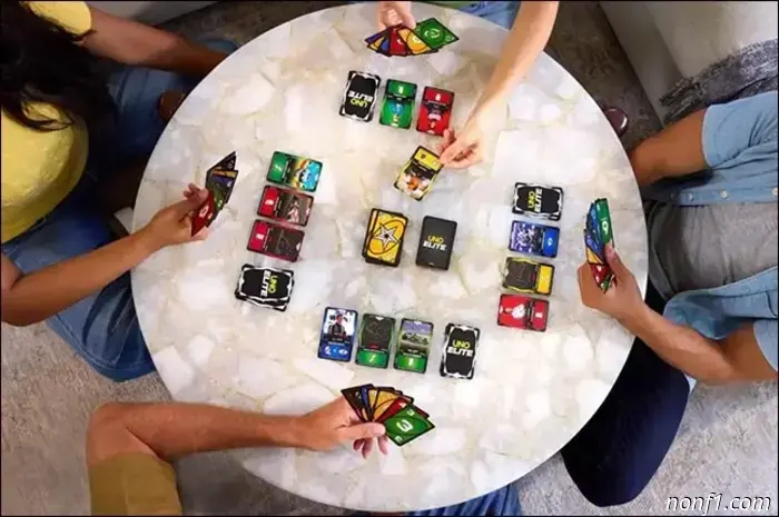 Formula 1 and Mattel have released a joint version of the UNO game.