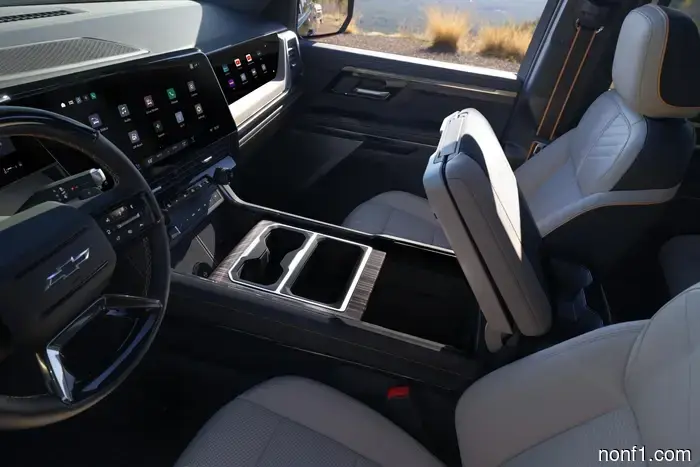2027 Chevy Silverado Joins the Competition with Updated Small-Block V8s and New Design Features