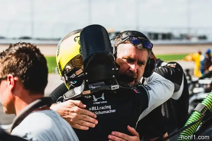 Schumacher aims to remain in IndyCar through 2027.