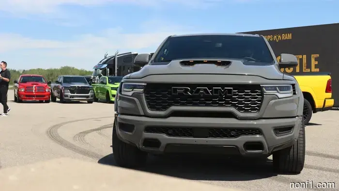 2027 Ram SRT Rumble Bee Unveiled as a Compact Street Truck Featuring a 777-HP V8 Engine