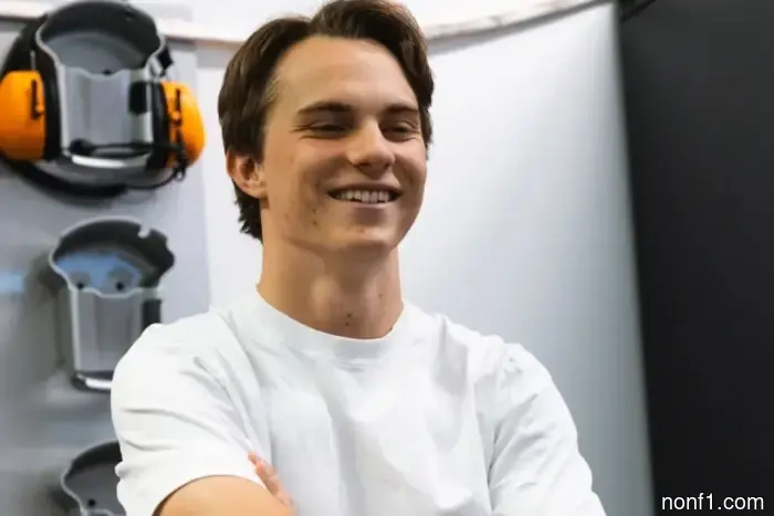 Oscar Piastri about his working day at the McLaren base