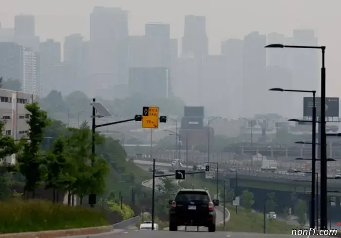 The air in Montreal is smoky due to fires in the prairies