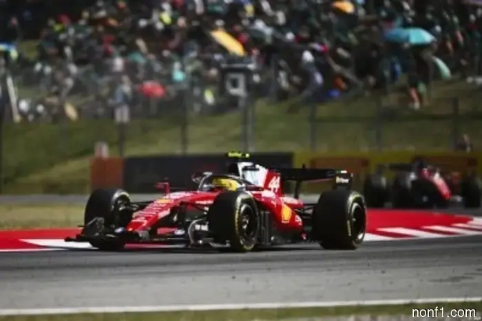 Villeneuve states that Hamilton is now surpassing Leclerc at Ferrari.