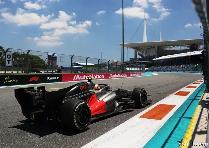 Schumacher critica la comunicación de Audi y a Hulkenberg