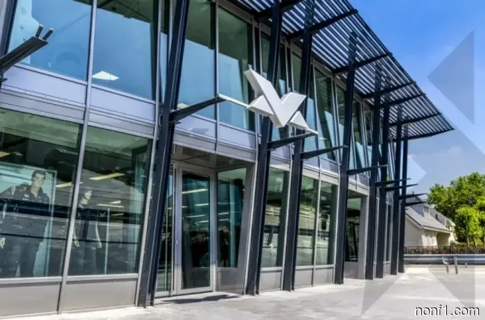 Verstappen thought about his museum, following Alonso's example.