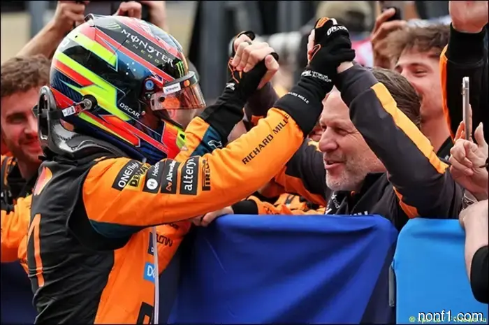 Палмер: Пиастри великолепно выступил на уикенде в Сузуке.