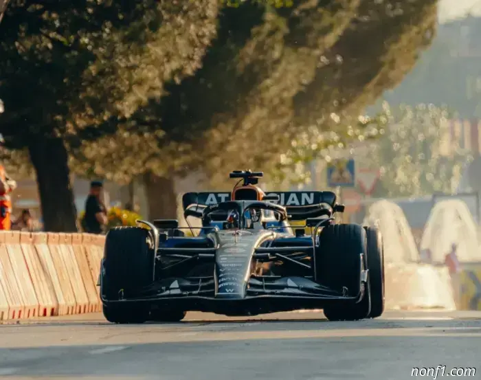 The opposition and environmentalists are against the plans of the F1 race in Madrid