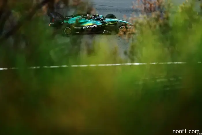 Honda se muestra indiferente al regreso del V8 mientras circulan rumores sobre Aston.