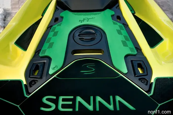 Nuevo Sea-Doo de 350 HP rinde homenaje al otro pasatiempo de alta velocidad favorito de Senna