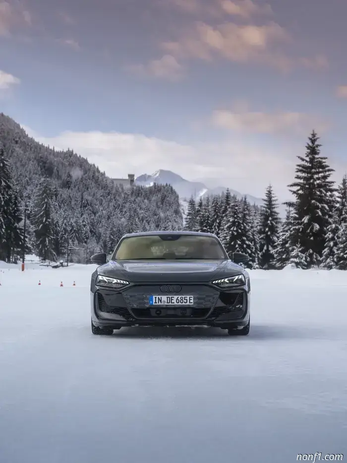 How to Drift a 900-HP Audi on Ice Without Wrecking