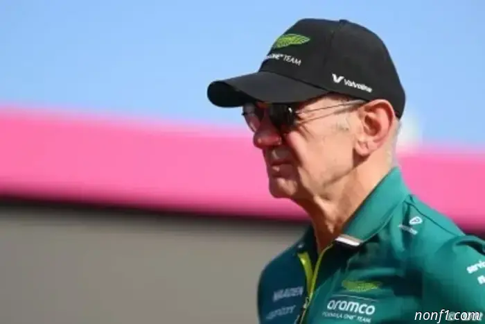 Newey insiste en que puede hacerse cargo del puesto de jefe del equipo.