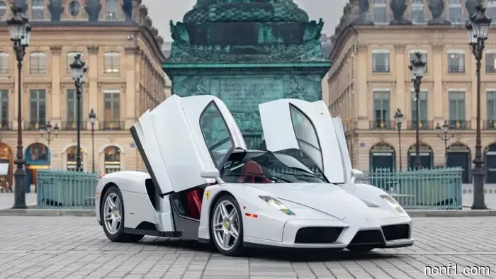 Каждый Ferrari Enzo редок, но этот, который продается, является всего лишь 1 из 9.