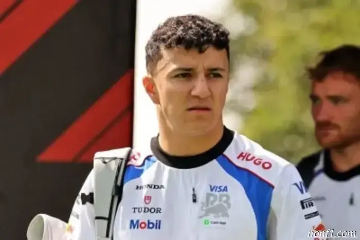 Hadjar dismisses the possibility of an early switch to Red Bull.