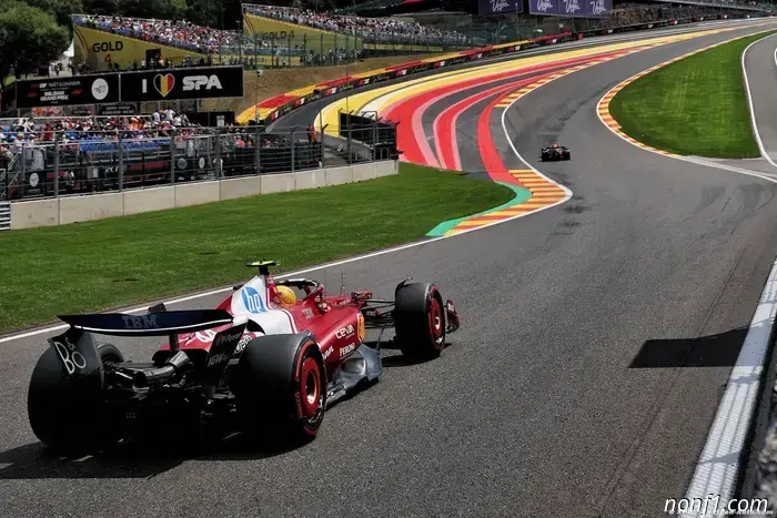 Domenicali supports Ferrari's stability while praising McLaren's organization.